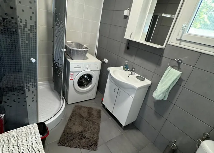 Beautiful Houseboat On The Sava River * 베오그라드