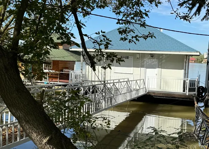 Beautiful Houseboat On The Sava River *